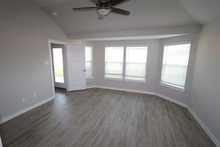 New construction Single-Family house 3410 Spanish Oak Lane, Rosenberg, TX 77471 Magnolia- photo 19 19