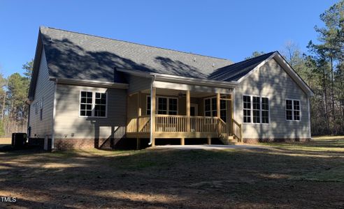 New construction Single-Family house 245 Whistlers Cove, Louisburg, NC 27549 - photo 4 4