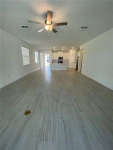 New construction Single-Family house 10631 Tupper Cay Drive, San Antonio, FL 33576 Splendor II- photo 5 5