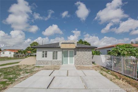 New construction Single-Family house 7418 Nw 17Th Ct, Miami, FL 33147 - photo