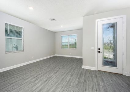 New construction Single-Family house 3311 Chinotto Circle, Lake Alfred, FL 33850 - photo 6 6