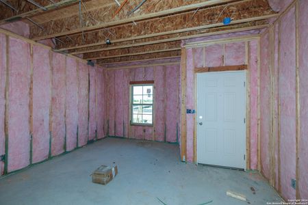 New construction Single-Family house 8438 Smithers Avenue, San Antonio, TX 78252 Harrison - 35' Smart Series- photo 5 5