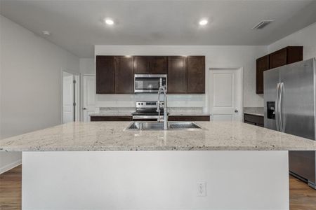 New construction Single-Family house 3446 Suncoast Plains Drive, Odessa, FL 33556 - photo 12 12