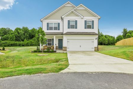 New construction Single-Family house 172 Santa Rosa Way, Four Oaks, NC 27524 - photo 0 0