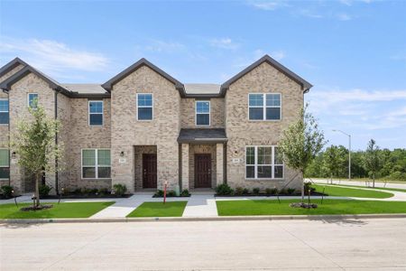 New construction Townhouse house 210 Territory Trail, Fort Worth, TX 76120 Travis 4B4 A- photo 5 5