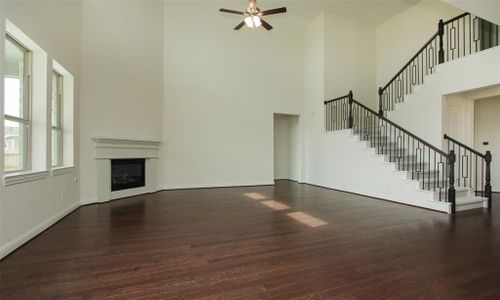 New construction Single-Family house 543 Rita Blanca Drive, Webster, TX 77598 Classic Series - Cornell- photo 21 21