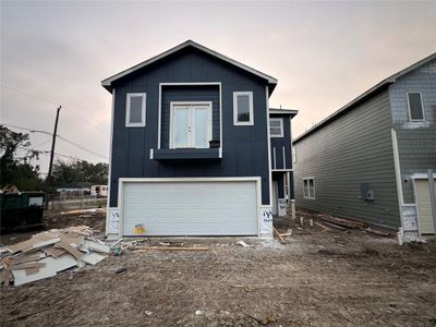 New construction Single-Family house 9307 Noel Street, Houston, TX 77033 - photo 0