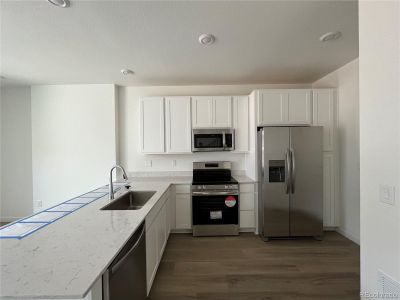 New construction Townhouse house 1986 S Gold Bug Way, Aurora, CO 80018 Plan 301- photo 5 5