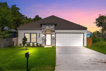 New construction Single-Family house 925 2Nd Street, Hempstead, TX 77445 - photo 0 0