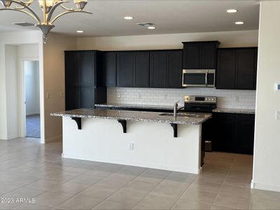 New construction Single-Family house 41040 W Haley Drive, Maricopa, AZ 85138 Castellano- photo 3 3
