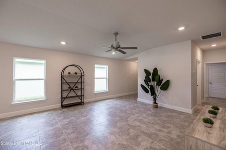 New construction Single-Family house 1173 Canfield Circle, Melbourne, FL 32909 - photo 7 7