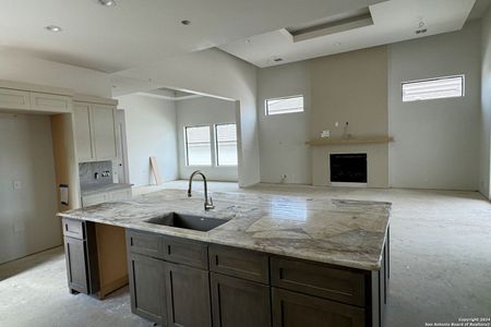 New construction Single-Family house 7018 Bluff Run, San Antonio, TX 78257 - photo 6 6