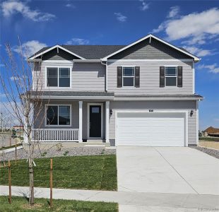 New construction Single-Family house 801 Crest Street, Lochbuie, CO 80603 The Henley- photo 0
