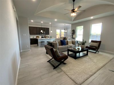 New construction Single-Family house 115 Bowling Green Avenue, Red Oak, TX 75154 - photo 6 6