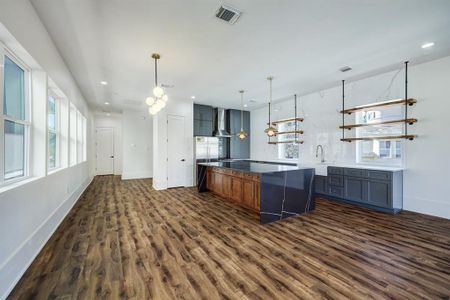 New construction Single-Family house 5510 Bosque Street, Houston, TX 77056 - photo 6 6