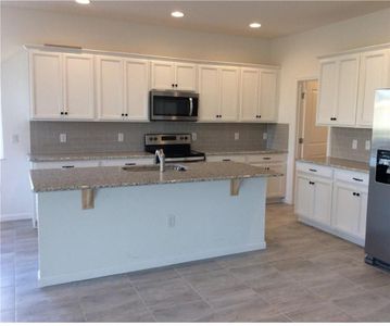 New construction Single-Family house 1036 Griffon Avenue, Lake Alfred, FL 33850 Winston- photo 5 5