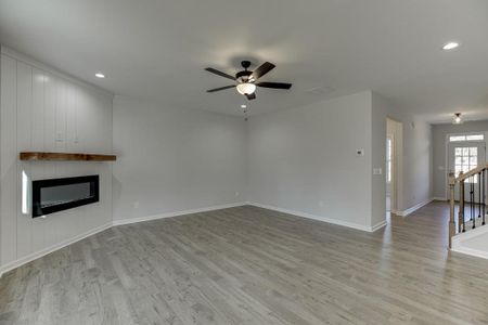 New construction Single-Family house 2584 Hickory Valley Drive, Snellville, GA 30078 - photo 6 6
