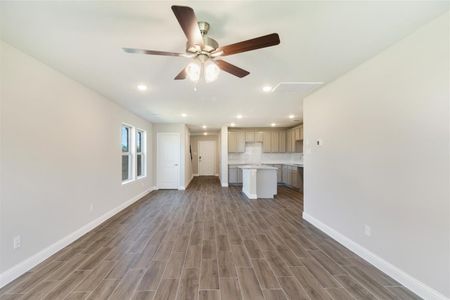 New construction Single-Family house 4010 Colony River Rock Boulevard, Pinehurst, TX 77362 - photo 29 29