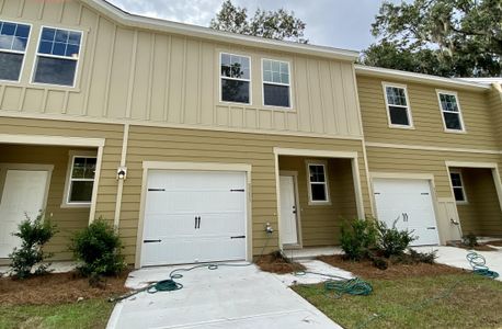 New construction Townhouse house 5351 Cardinal Crest Bluff, North Charleston, SC 29418 Tide Homeplan- photo