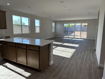 New construction Single-Family house 15896 W Desert Hollow Drive, Surprise, AZ 85387 - photo 6 6