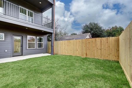 New construction Single-Family house 117 Adams Street, Houston, TX 77011 - photo 28 28