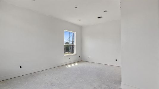New construction Single-Family house 120 Adams Street, Houston, TX 77011 - photo 9 9