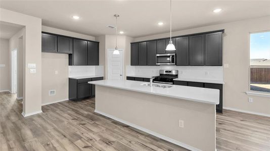 New construction Single-Family house 14016 Callisto Way, Fort Worth, TX 76052 Boxwood III V- photo 3 3