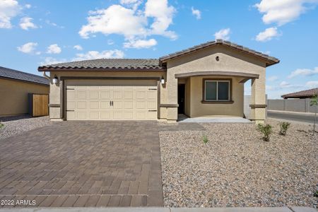 New construction Single-Family house 8435 S 257Th Drive, Buckeye, AZ 85326 - photo 0