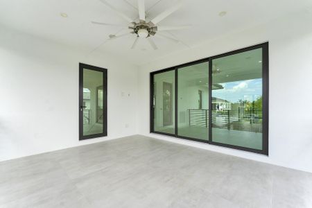 New construction Single-Family house 721 S Lake Avenue, Delray Beach, FL 33483 - photo 40 40