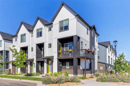 New construction Townhouse house 2348 Central Park Way, Superior, CO 80027 - photo 0