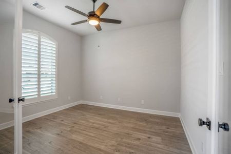 New construction Single-Family house 750 Grand Central Parkway, Conroe, TX 77304 - photo 29 29