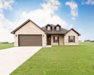 New construction Single-Family house 1313 Sanger Drive, Springtown, TX 76082 - photo 0