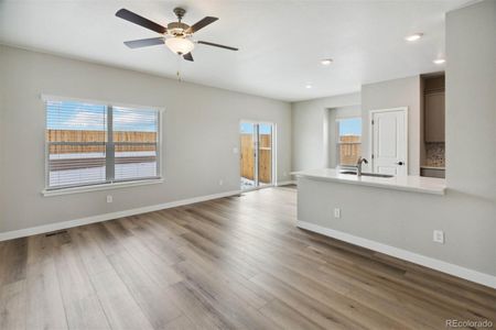 New construction Single-Family house 9451 Yampa Court, Commerce City, CO 80022 - photo 5 5