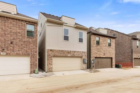 New construction Single-Family house 7542 Edgeware Road, Dallas, TX 75228 Republic Homeplan- photo 60 60