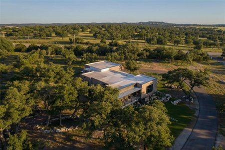 New construction Single-Family house 103 Southeast Trl, Spicewood, TX 78669 - photo 32 32