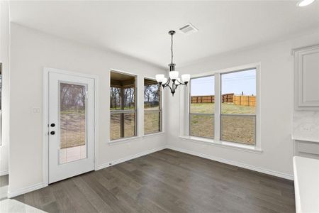 New construction Single-Family house 3225 Signal Hill Drive, Burleson, TX 76028 Concept 3218- photo 13 13