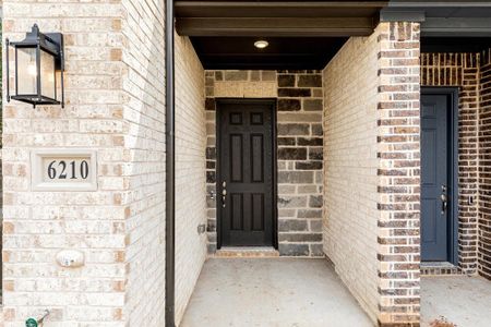 New construction Townhouse house 6210 Baritone Court, Sachse, TX 75048 Brown Homeplan- photo 6 6