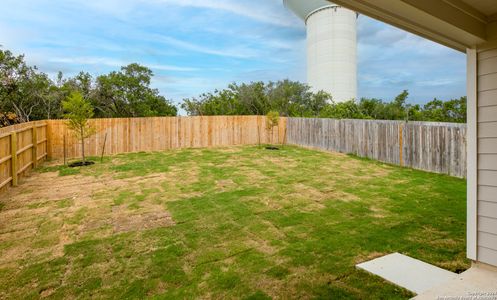 New construction Single-Family house 735 Fort Leonard, San Antonio, TX 78245 The Majestic View- photo 36 36