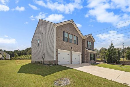 New construction Single-Family house 10 Blue Heron Way, Covington, GA 30016 - photo 3 3