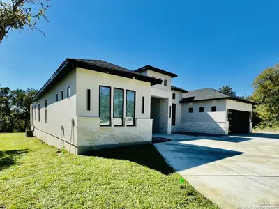 New construction Single-Family house 721 Timber Bluff, San Antonio, TX 78253 - photo 0