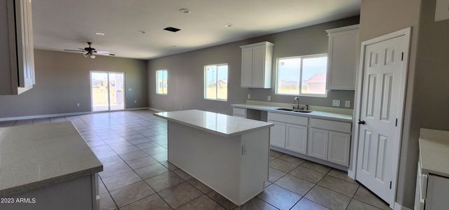 New construction Single-Family house 20419 W Mountain Sage Drive, Buckeye, AZ 85326 - photo 16 16