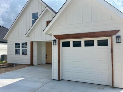 New construction Single-Family house 5628 Barkridge Drive, Granbury, TX 76048 - photo 2 2