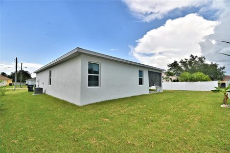 New construction Single-Family house 518 Dove Court, Poinciana, FL 34759 - photo 21 21