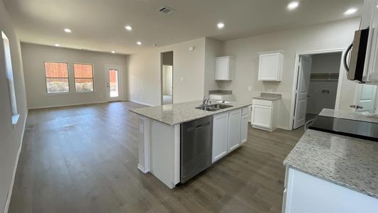 New construction Single-Family house 213 Vitex Drive, Royse City, TX 75189 X30H Hanna- photo 4 4