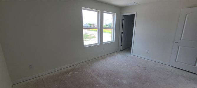 New construction Single-Family house 520 Palo Brea Loop, Hutto, TX 78634 Knox Homeplan- photo 26 26