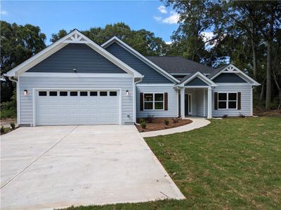 New construction Single-Family house 915 W Poplar Street, Griffin, GA 30224 - photo 2 2