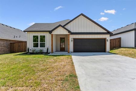 New construction Single-Family house 1918 Kimberly Drive, Arlington, TX 76010 - photo 0