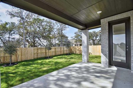 New construction Single-Family house 715 Sunforest Ln, New Braunfels, TX 78130 Royce Plan- photo 18 18
