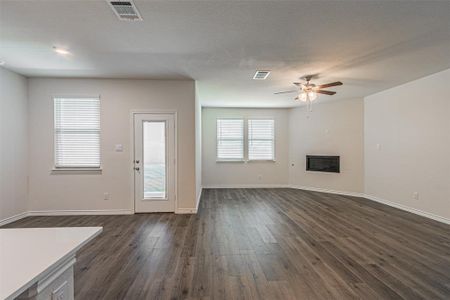 New construction Single-Family house 8324 Marotto Street, Garland, TX 75043 - photo 18 18