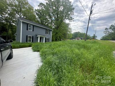 New construction Single-Family house 1523 Oakwood Avenue, Lancaster, SC 29720 - photo 0